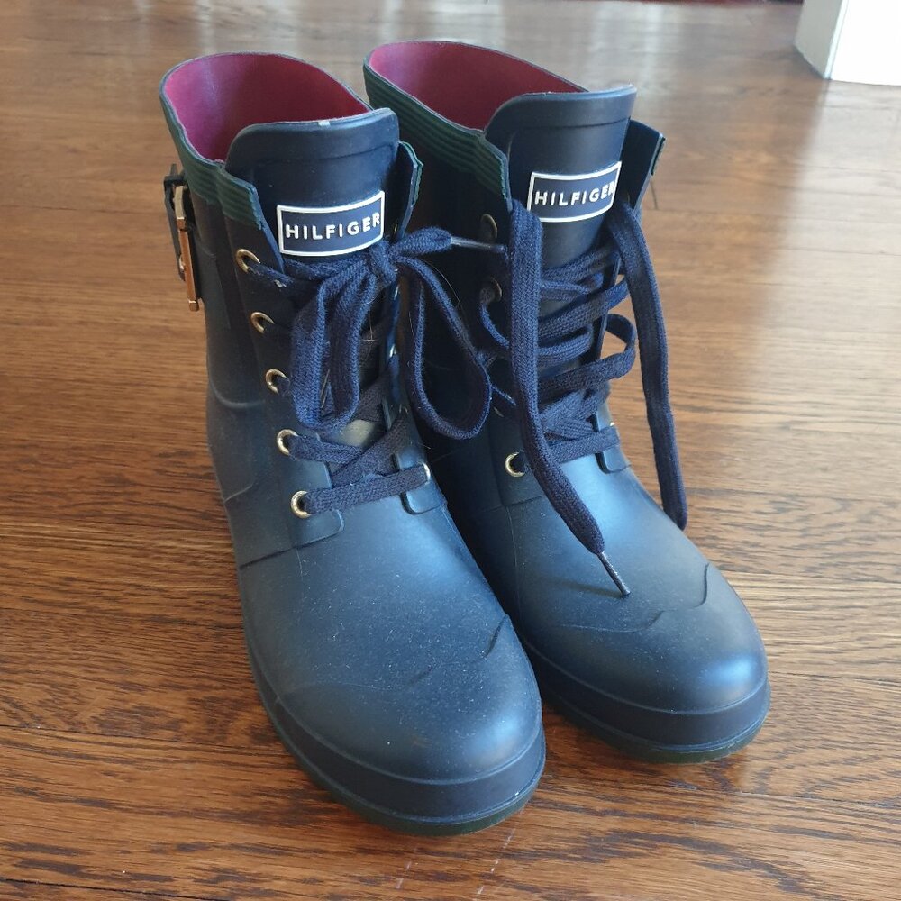 Tommy Hilfiger Rain Boots Navy size 8